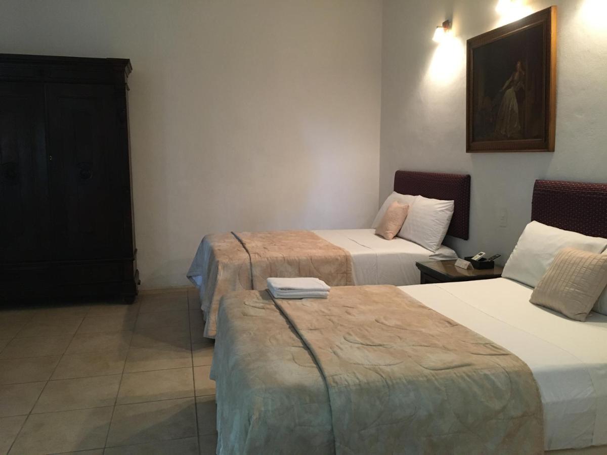 Hotel Mejorada 梅里达 外观 照片